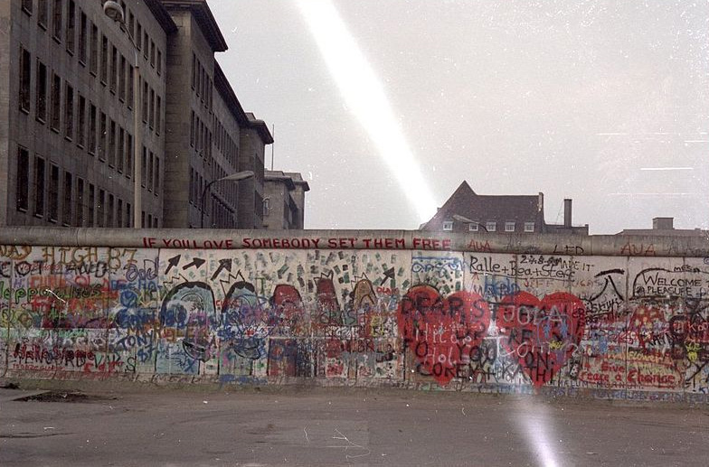 Fotografía del muro de Berlín en 1988, Dykstra.