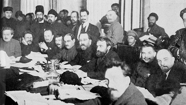Lenin y otros líderes bolcheviques en un congreso del Partido Comunista de la Unión Soviética, en 1922.