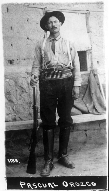 Fotografía de Pascual Orozco, líder agrarista que luchó junto a Pancho Villa hasta 1913, cuando decidió apoyar la dictadura del general Victoriano Huerta. 