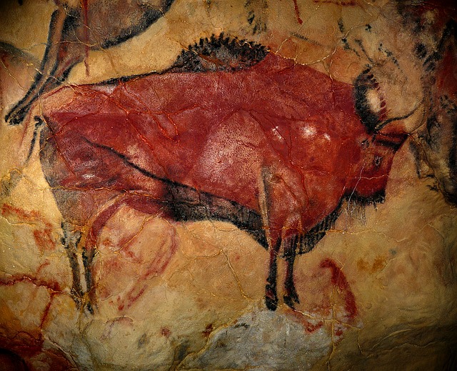 Imágen de una pintura rupestre del período Paleolítico.