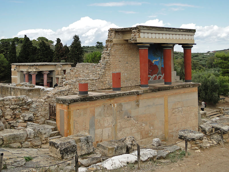 Ruinas del palacio de Cnosos, en el norte de la isla de Creta. Fue descubierto y desenterrado por los arqueólogos británicos Arthur Evans y Duncan Mackenzie entre 1900 y 1914 y entre 1920 y 1932.