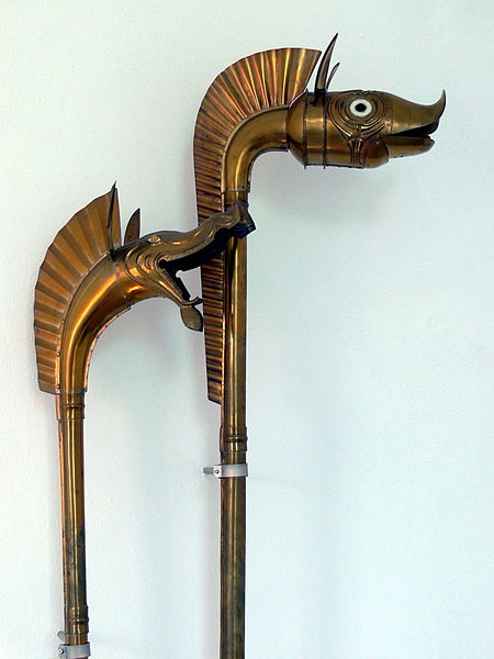 Detalle de un carnyx, instrumento musical antiguo de los celtas.