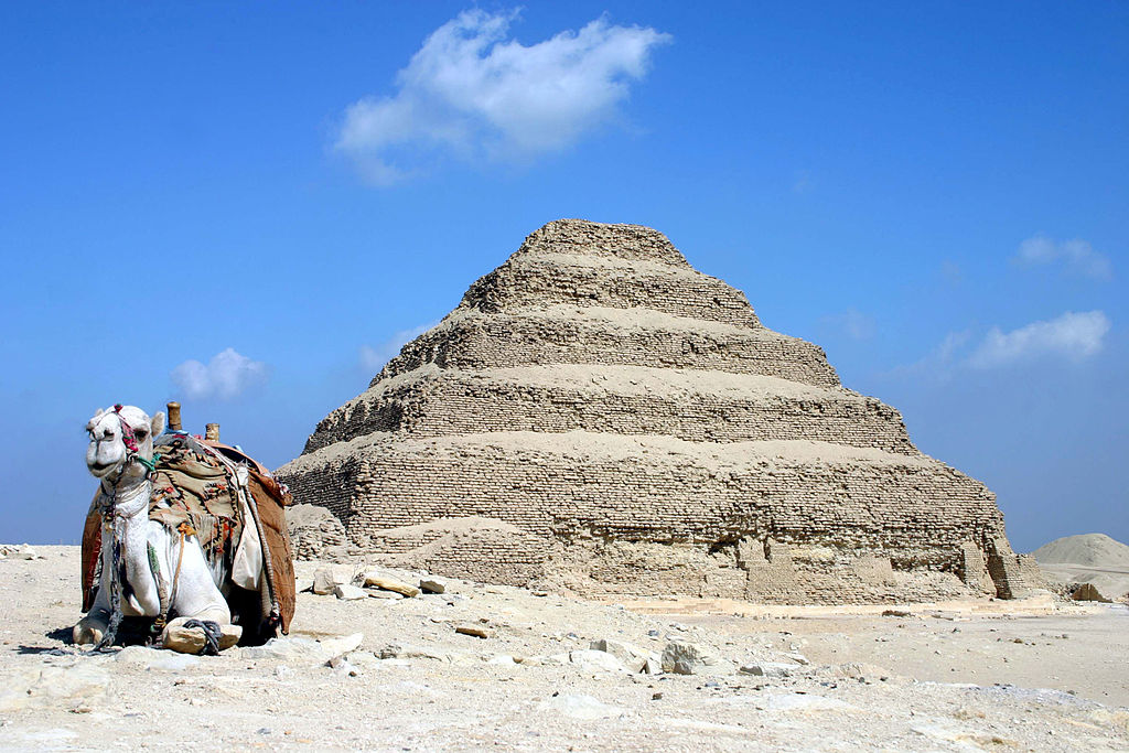 Tumba de Zoser, en Sakara, Egipto.