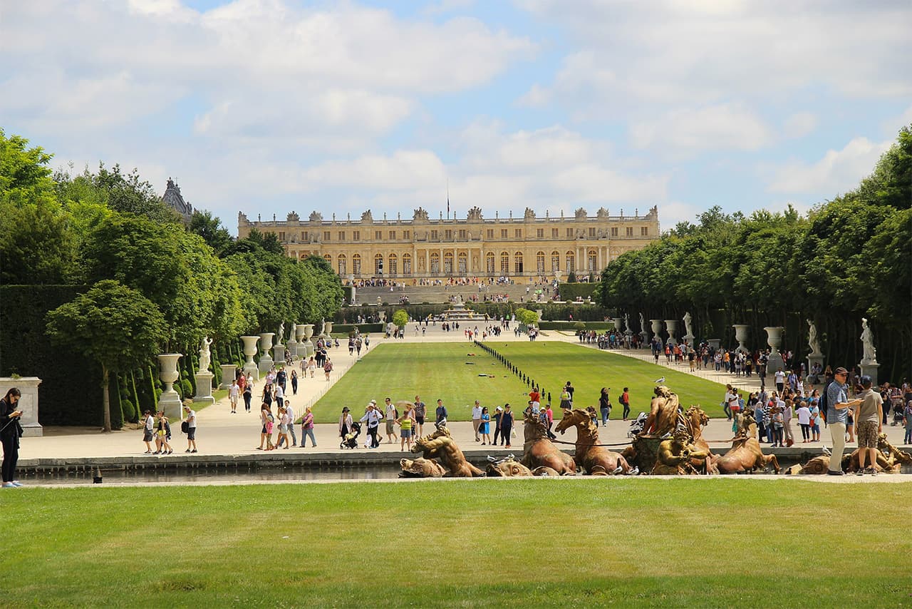 Vista de los jardines del Palacio de Versalles.