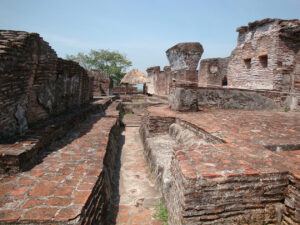 Restos de la ciudad comercial maya de Comalcalco.