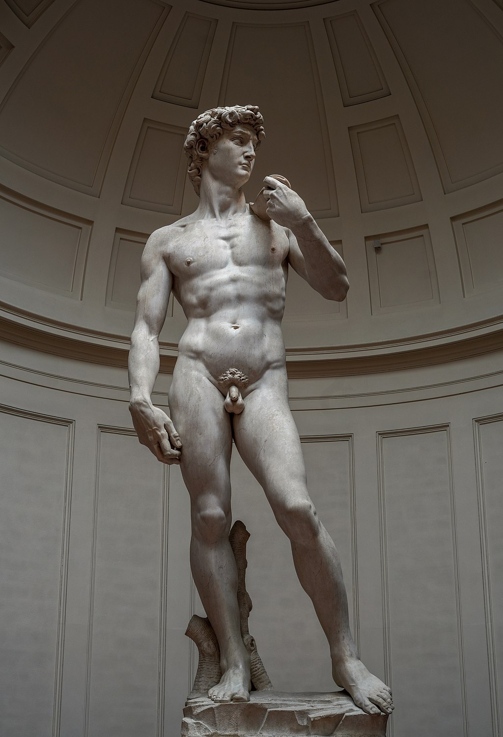 David, 1501-1504, escultura en mármol, 517 cm de alto, Gallería dell’Accademia, Florencia.